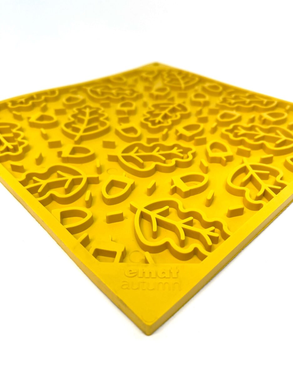 Tapis à lécher pour l'enrichissement de la viande au design automnal